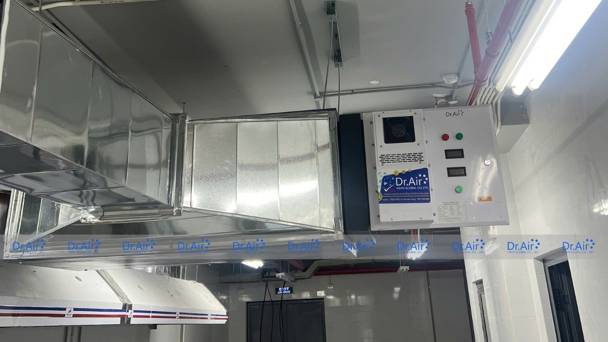 Hình ảnh lắp đặt máy lọc tĩnh điện KT12000 cho cơ sở doanh nghiệp