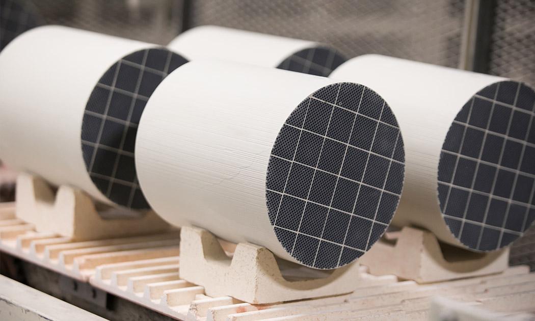 4. Quy Chuẩn Khí Thải Euro và Ứng Dụng <strong>Công Nghệ Khí Xả Diesel Sạch</strong>