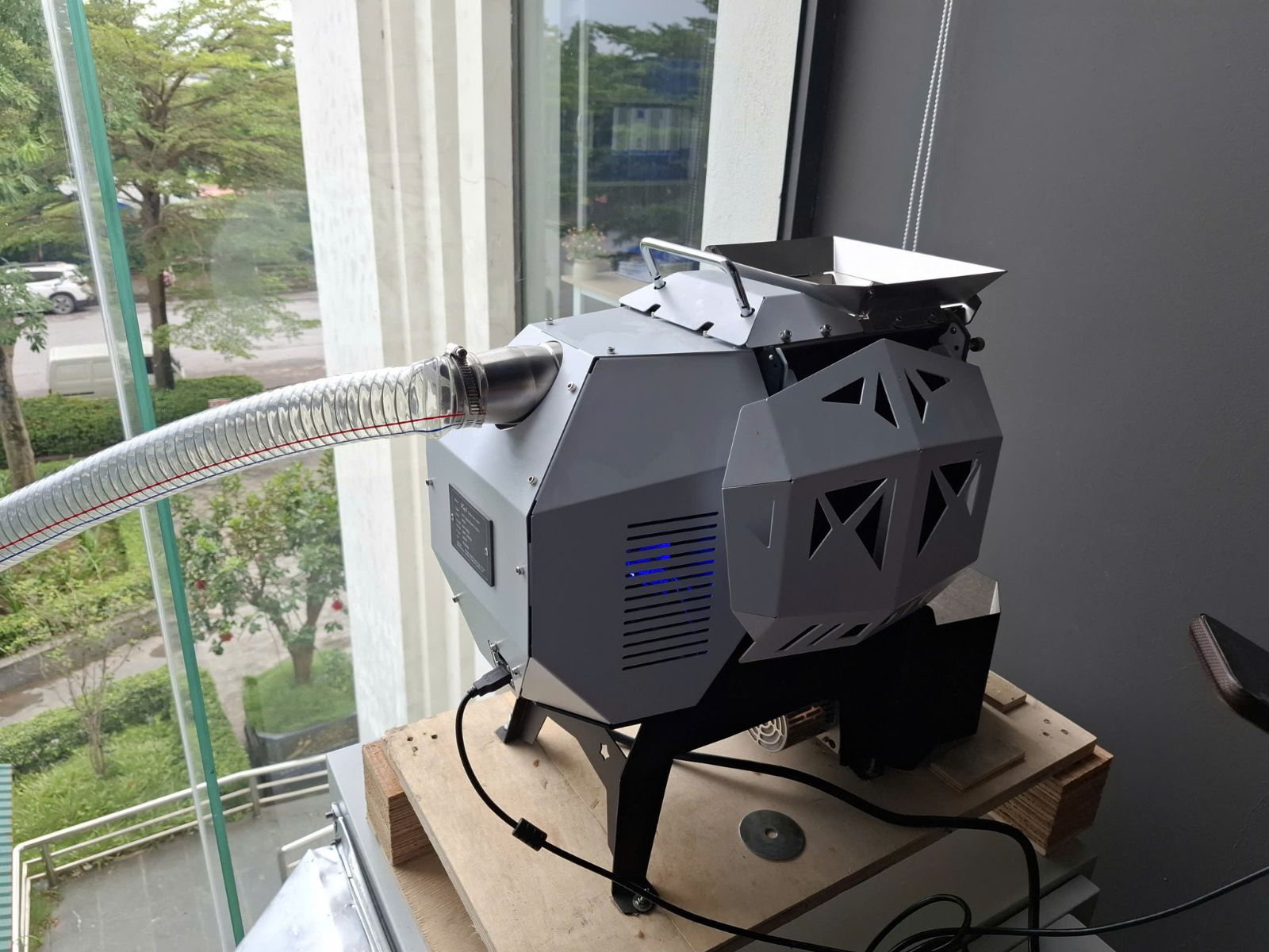 Đầu tư hệ thống xử lý khói rang cà phê giúp nâng cao chất lượng môi trường làm việc